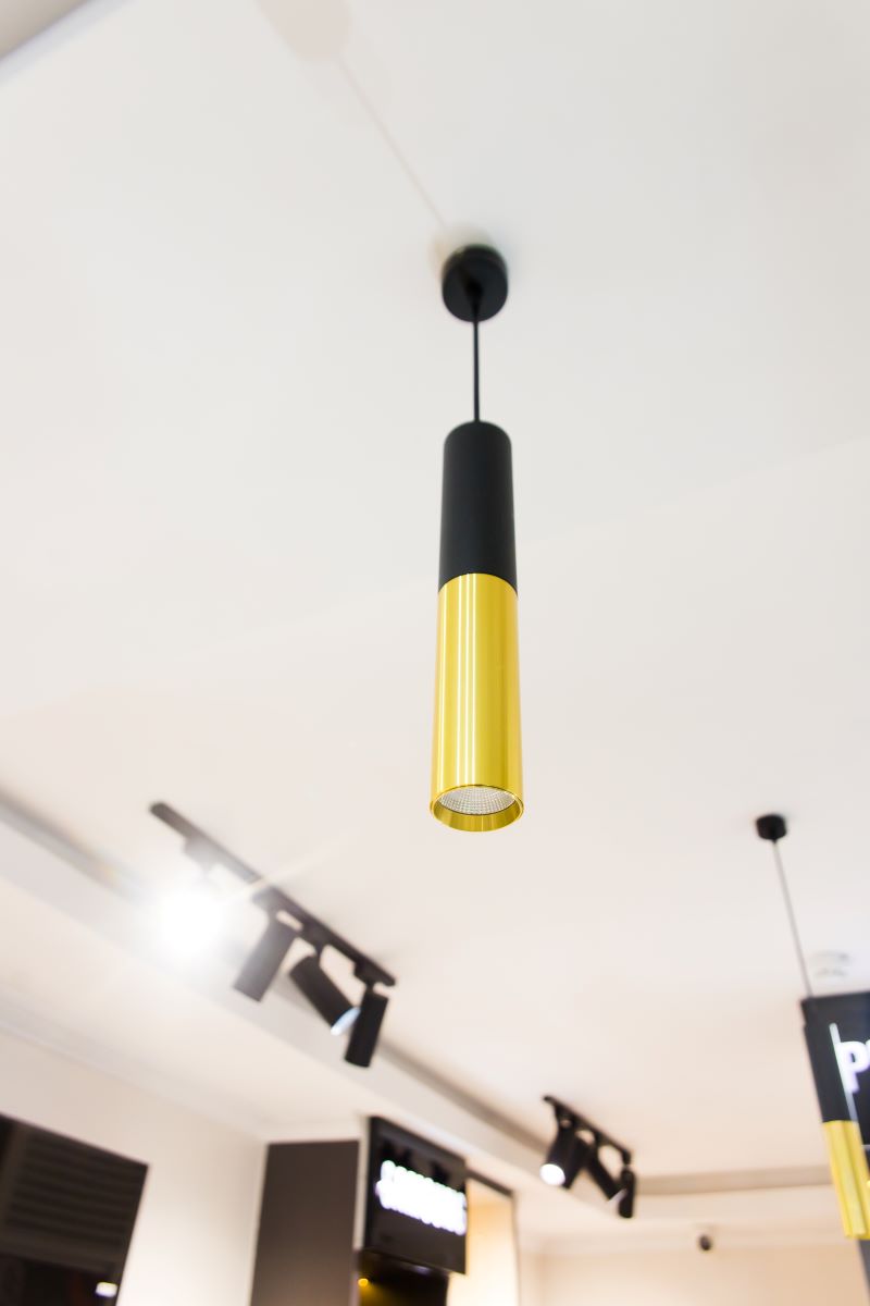 Contemporary Store - Hero 2